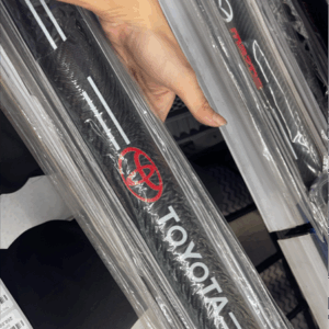 Nẹp cửa Decal cacbon Toyota
