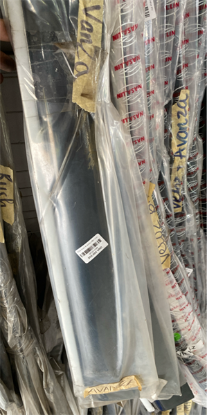 Che mưa Avanza viền inox
