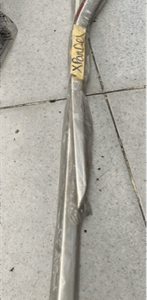 Chân kính Xpander