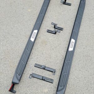 Bệ bước ngoài Innova 19