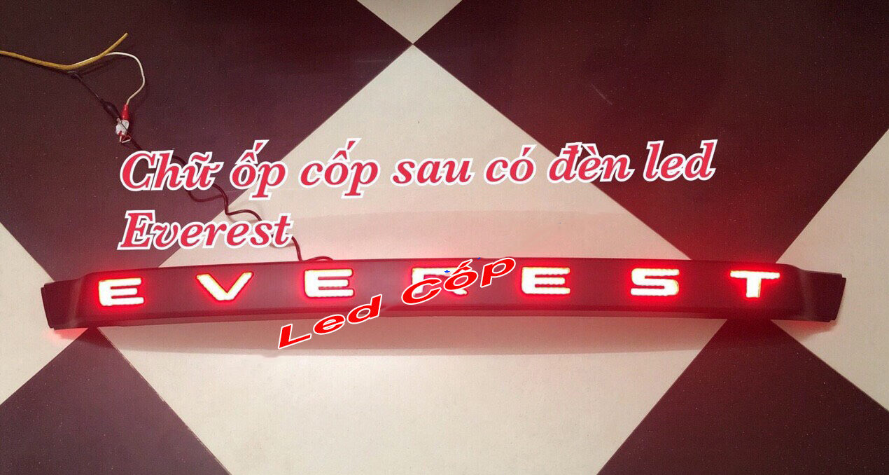 Đèn led cốp Everest 19